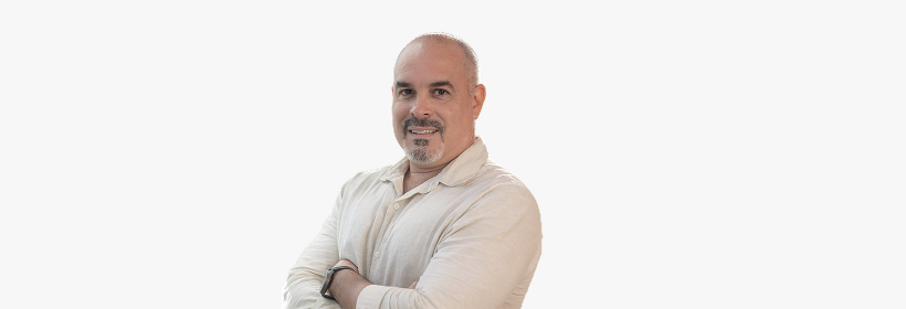 Portrait of Oscar Urdapilleta, Executive Director at ueno Casa de Bolsa